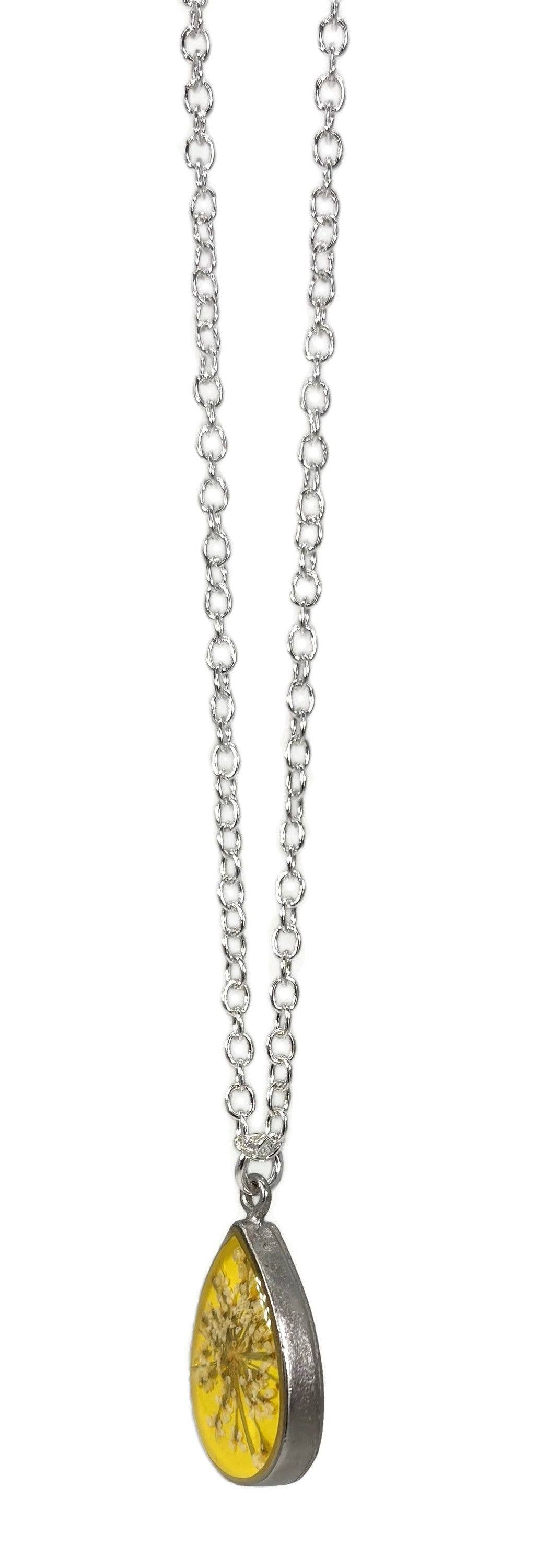 Lemon Drop Small Teardrop Queen Anne's Lace Necklace