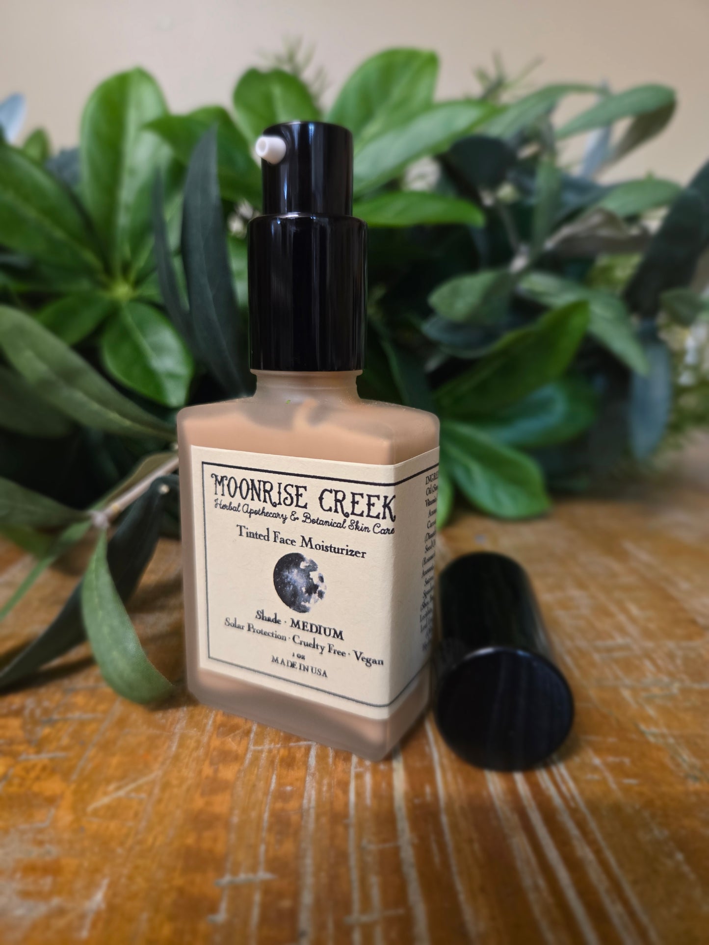 Tinted Face Moisturizer | Medium