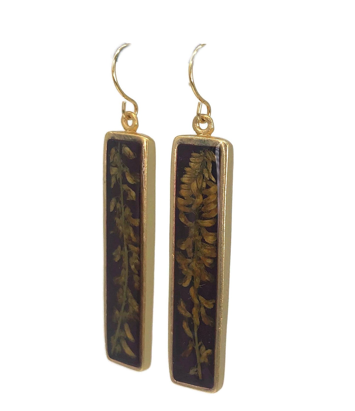 Clover On Burgundy Long Rectangle Earrings