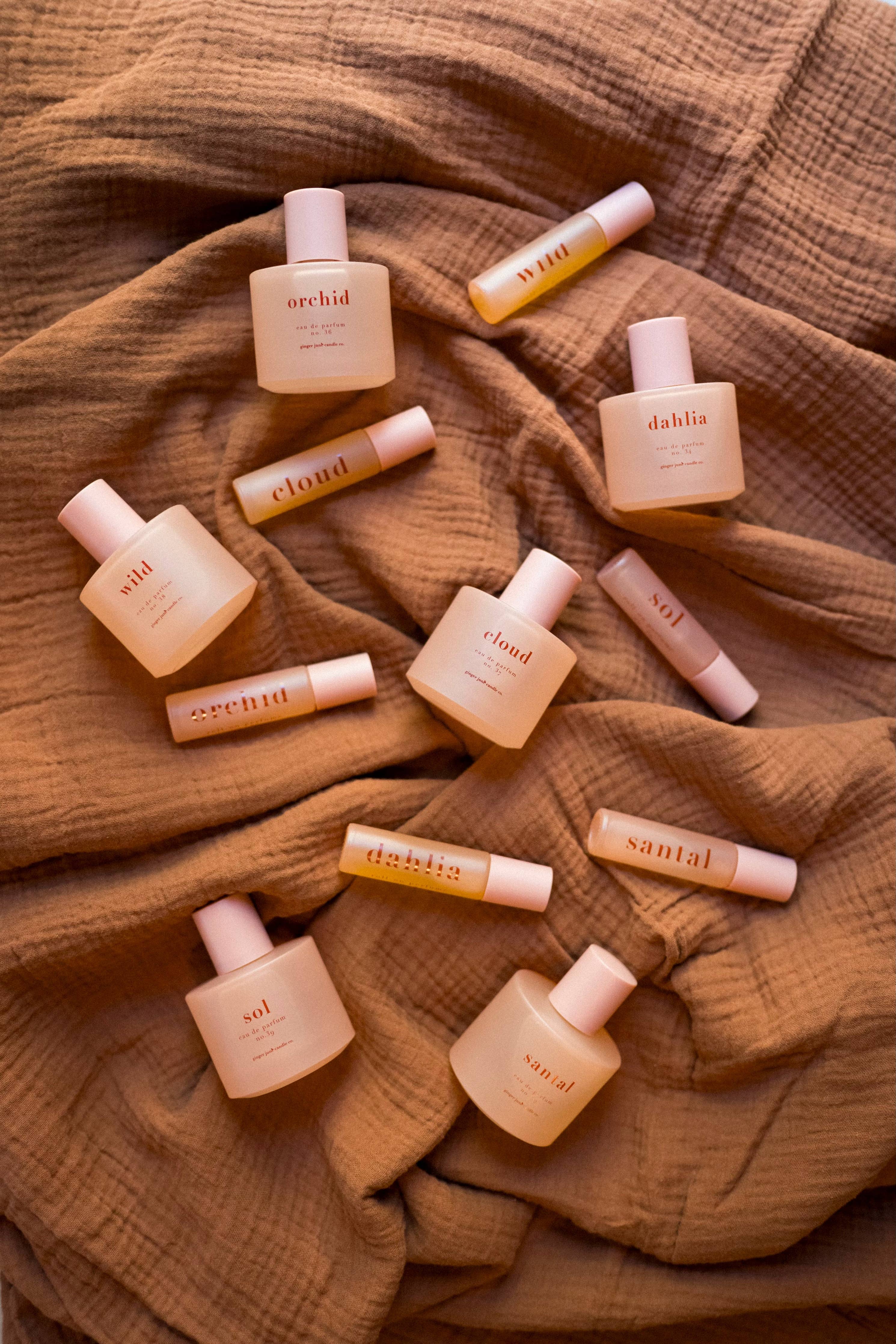 No. 31 golden • clean roll-on perfume