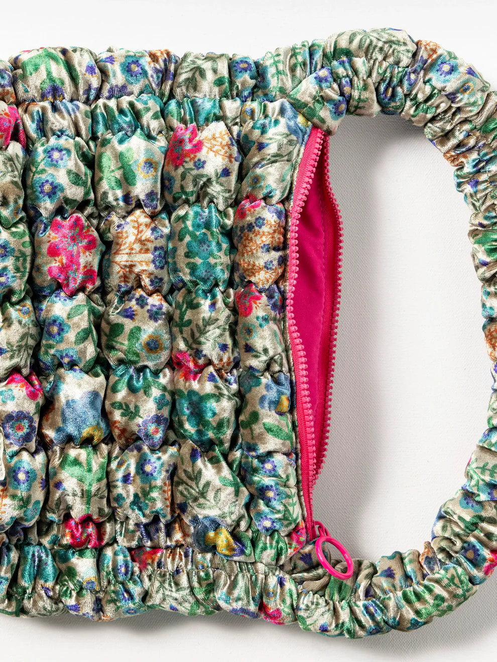 Puffy Fit-it -all Bag Teal Flower
