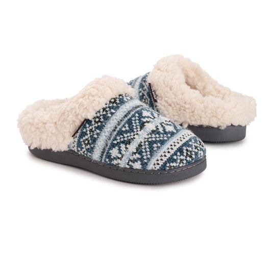 MUK LUKS Women's Suzanne Clog Slipper: Magical Christmas Teal / XL (11-12)