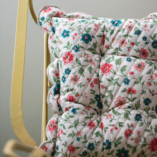 17" Square Cotton Printed Tufted Scalloped Chair Cushion