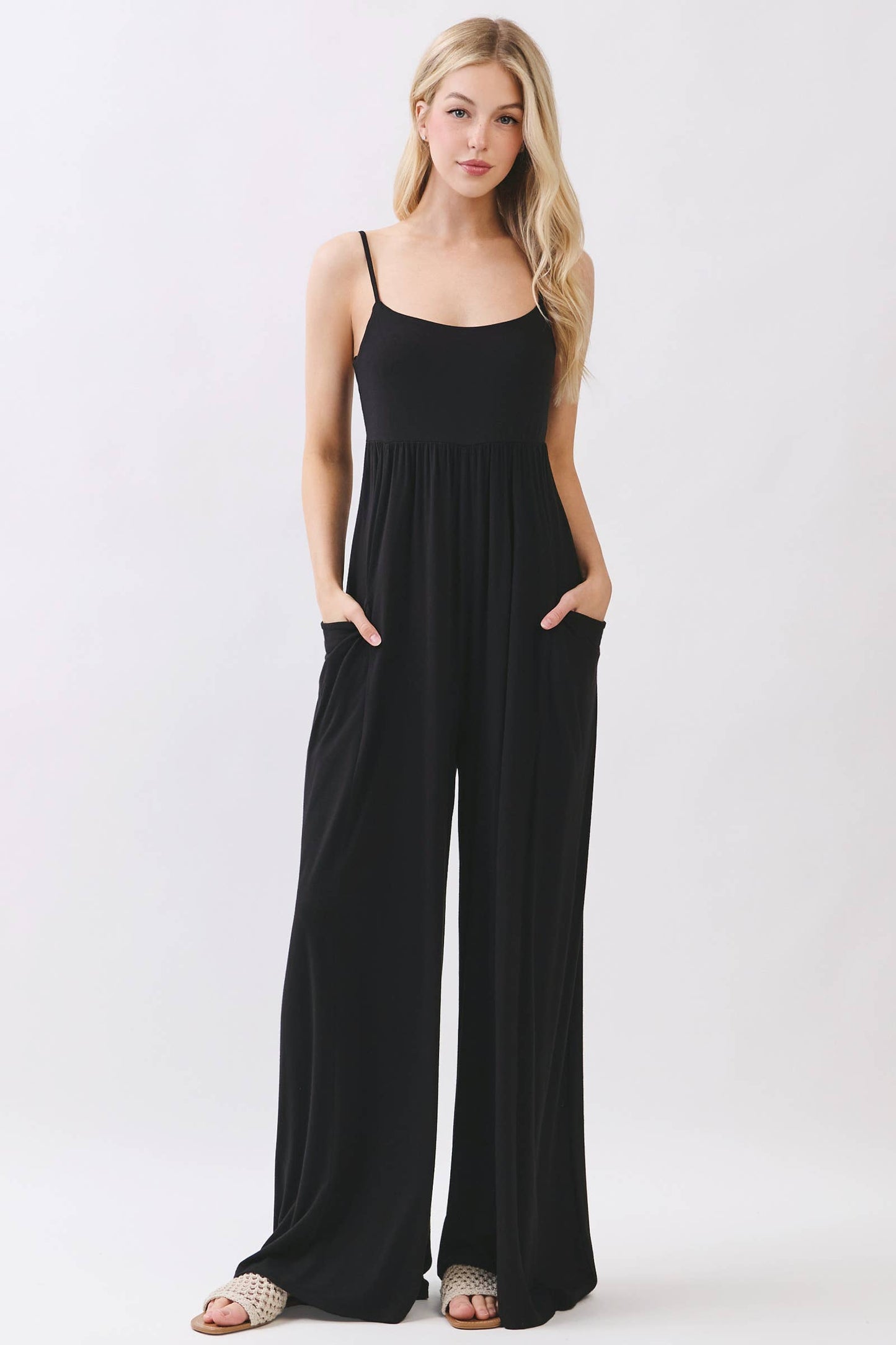 Gema Wide leg jumpsuit | Black