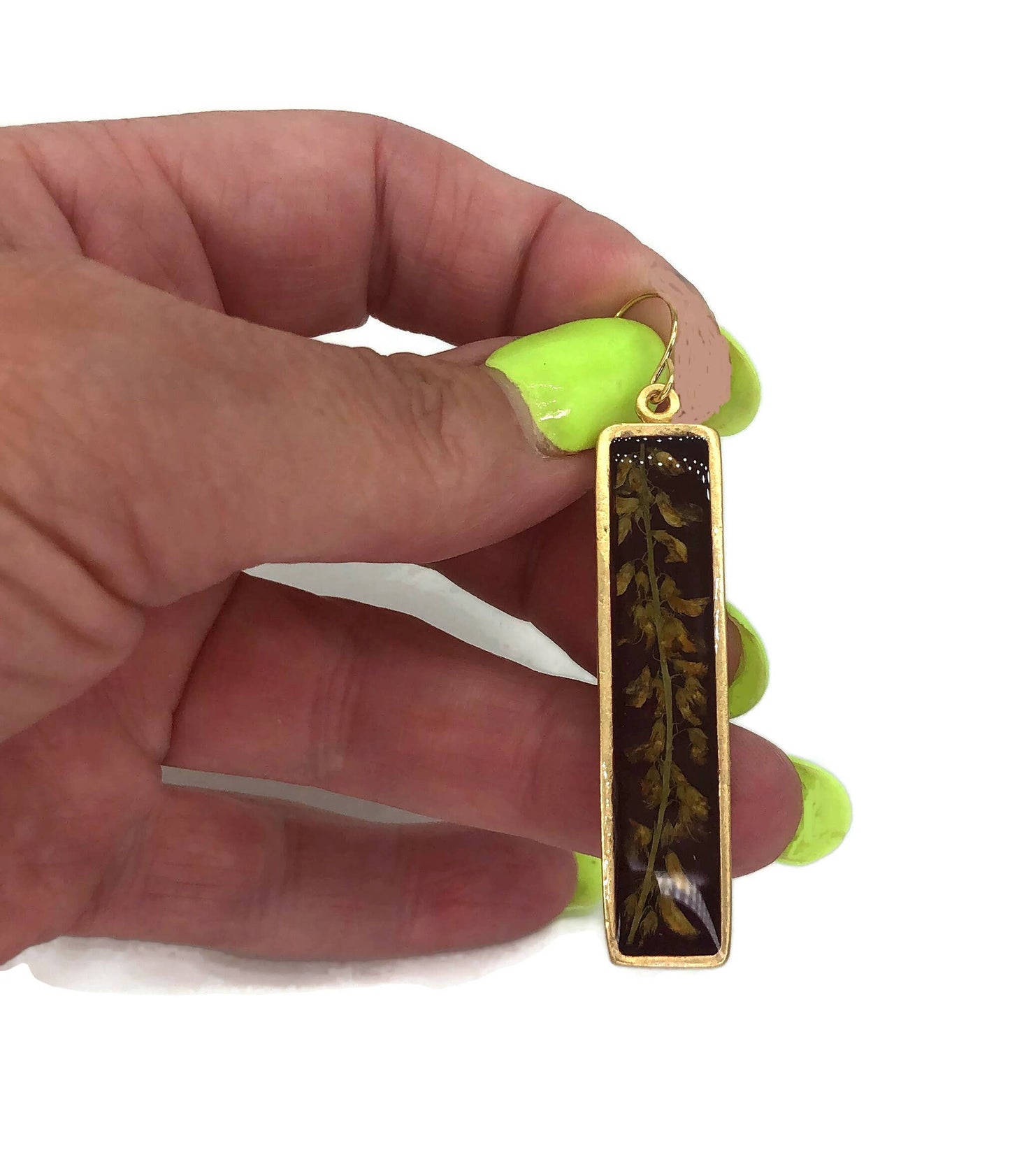 Clover On Burgundy Long Rectangle Earrings