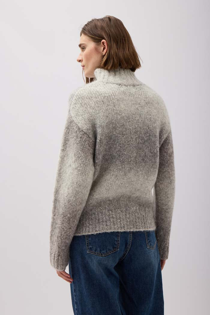 Memory Turtleneck Sweater | Grey